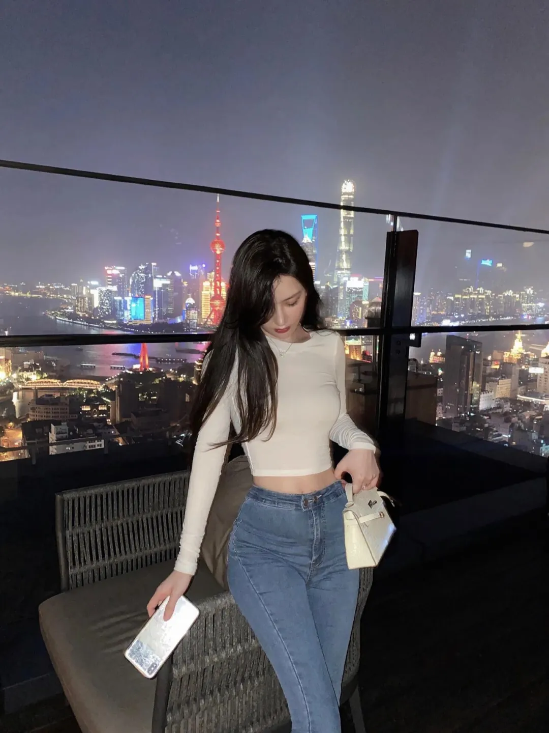 牛仔裤，也挡不住的白月光，定格了时光